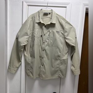 Men's Beige Jacket Omni-Shade UPF 50 for solar  protección.